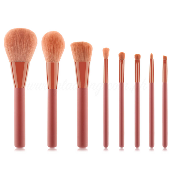 8 Pieces Monotone Coral Brush Set